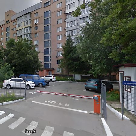 Lux Apartment Gorkiy Park 哈尔科夫 外观 照片